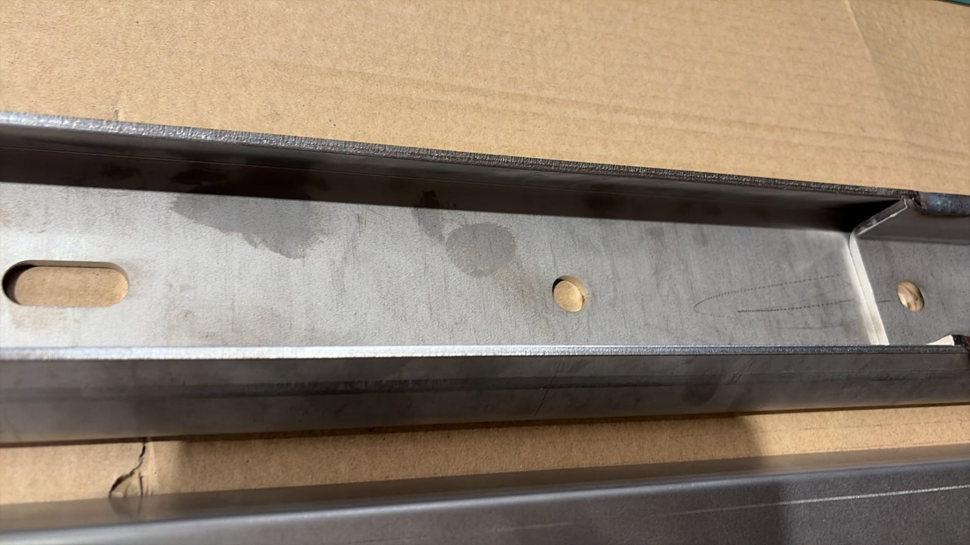 Inside view of the Heavy-Duty Spreader showing the internal U-channel reinforcement